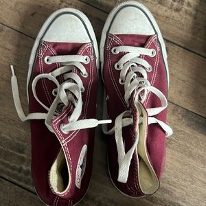 Converse size 8